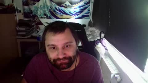 Snapshot of jeetzys chatting on 09/14/25, 10:03 you may know me lol online show from 09/14/25, 10:03