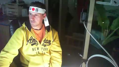 Snapshot of jef74700 chatting on 01/15/25, 03:33 Jrme online show from 01/15/25, 03:33