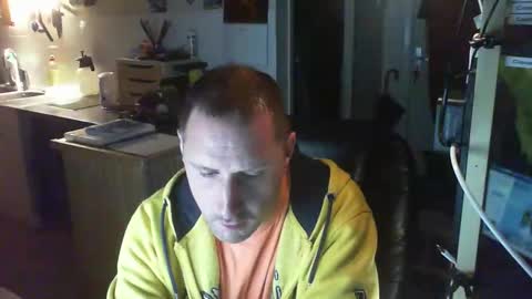 Snapshot of jef74700 chatting on 02/01/25, 02:16 Jrme online show from 02/01/25, 02:16