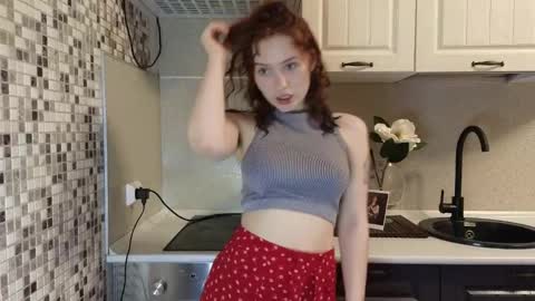 Snapshot of jelly_cherry chatting on 01/21/25, 09:36 Emily online show from 01/21/25, 09:36