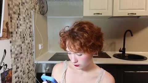 Snapshot of jelly_cherry chatting on 09/25/25, 09:18 Emily online show from 09/25/25, 09:18