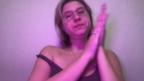 Inna  online show from 11/06/25, 08:48