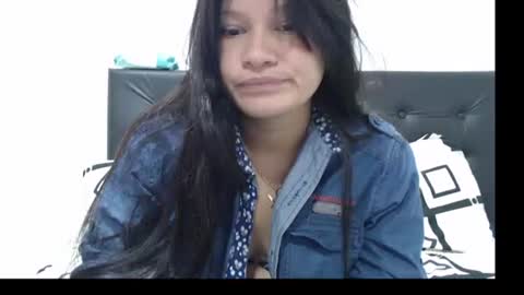 Snapshot of jem_sweet chatting on 11/01/25, 04:14 Soy Jem online show from 11/01/25, 04:14