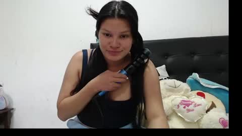 Snapshot of jem_sweet chatting on 11/04/25, 05:12 Soy Jem online show from 11/04/25, 05:12