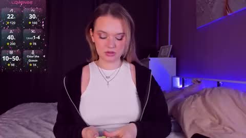 jenice_loveit online show from 11/23/25, 07:35