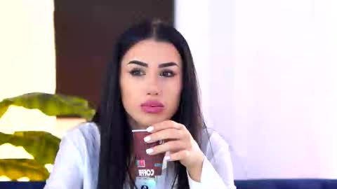 jenna_day online show from 10/17/25, 09:23