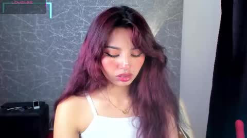 Snapshot of jenner_mills chatting on 10/22/25, 09:47 Jenner online show from 10/22/25, 09:47