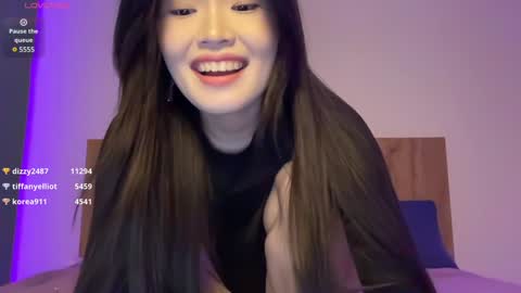 Snapshot of jennie_yung chatting on 12/27/24, 03:09 jennie_yung online show from 12/27/24, 03:09