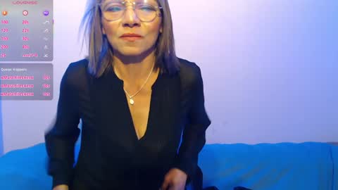 Snapshot of jennierosse chatting on 01/27/25, 12:16 Jennie online show from 01/27/25, 12:16