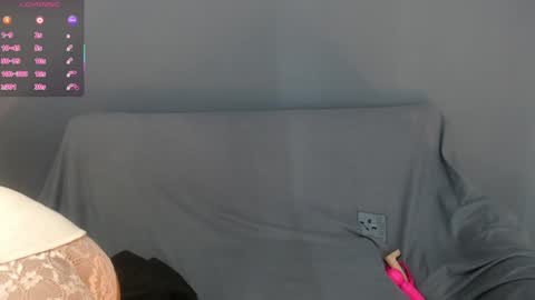 Snapshot of jennierosse chatting on 01/30/25, 12:16 Jennie online show from 01/30/25, 12:16