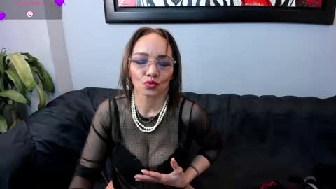 Snapshot of jennierosse chatting on 09/19/25, 12:06 Jennie online show from 09/19/25, 12:06