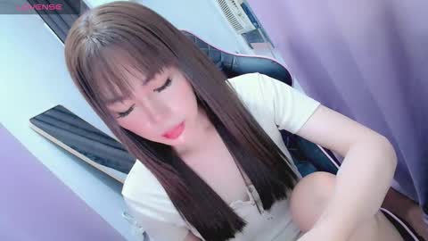 Snapshot of jenniethetg69 chatting on 11/09/25, 08:07 jennie online show from 11/09/25, 08:07