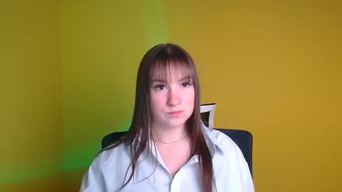 Jennifer online show from 02/04/25, 10:00