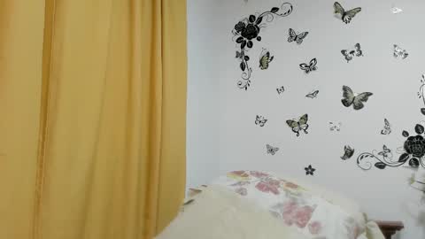 Snapshot of jenniferloveyou chatting on 11/05/25, 04:51 jenniferloveyou online show from 11/05/25, 04:51