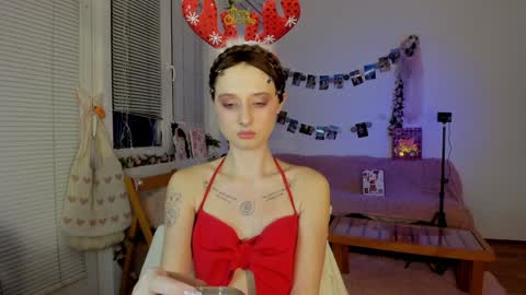 Jennifer Jenny Darling   online show from 12/29/24, 06:05