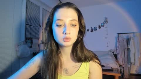 Jennifer Jenny Darling   online show from 09/27/25, 06:13