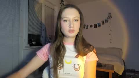 Jennifer Jenny Darling   online show from 11/07/25, 07:14