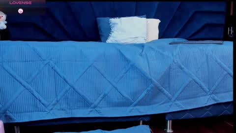 Snapshot of jenny_golden1 chatting on 01/30/25, 02:36 Jenny online show from 01/30/25, 02:36