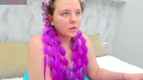 Snapshot of jenny_jimmy chatting on 03/10/25, 08:04 Jenny online show from 03/10/25, 08:04