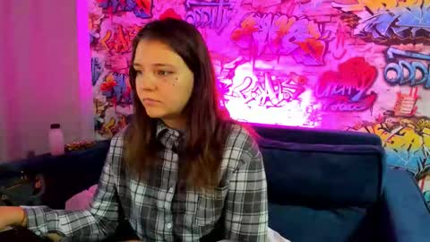 Snapshot of jenny_jimmy chatting on 09/16/25, 12:44 Jenny online show from 09/16/25, 12:44