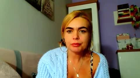 Snapshot of jenny_play1 chatting on 12/06/24, 12:16 Jenny online show from 12/06/24, 12:16