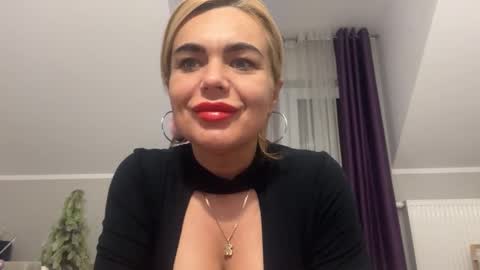 Snapshot of jenny_play1 chatting on 02/01/25, 02:56 Jenny online show from 02/01/25, 02:56
