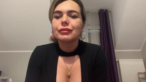 Snapshot of jenny_play1 chatting on 02/12/25, 08:27 Jenny online show from 02/12/25, 08:27