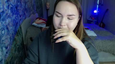 Jenny online show from 11/07/25, 08:36