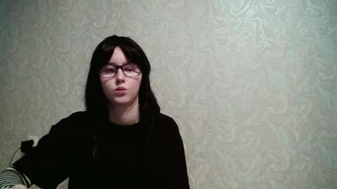 JennyOlset online show from 10/10/25, 11:31