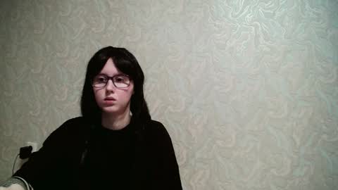 JennyOlset online show from 10/18/25, 02:07