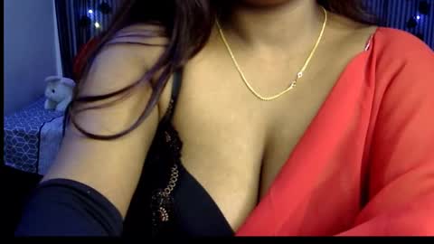 Snapshot of jennysinghaniya chatting on 01/14/25, 06:17 jenny online show from 01/14/25, 06:17