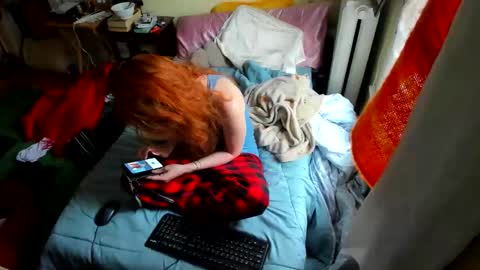 Snapshot of jenovakitty chatting on 10/20/25, 03:56 Jenn - come to my onlyfans online show from 10/20/25, 03:56