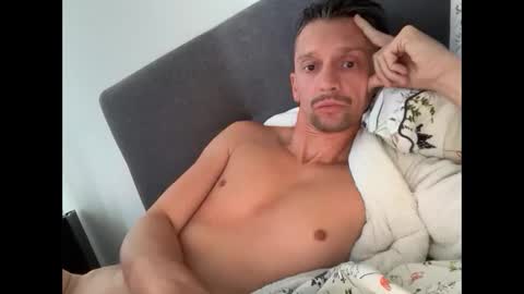 Snapshot of jeremaie44 chatting on 10/07/25, 10:01 jeremaie44 online show from 10/07/25, 10:01