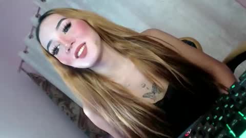 Snapshot of jerkaholic_aneca chatting on 12/22/24, 03:33 jerkaholic_aneca online show from 12/22/24, 03:33