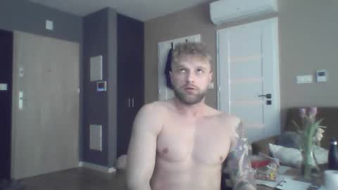 Snapshot of jerryalise chatting on 03/12/25, 12:36 jerryalise online show from 03/12/25, 12:36