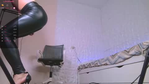 Jerrybomb online show from 10/21/25, 08:59