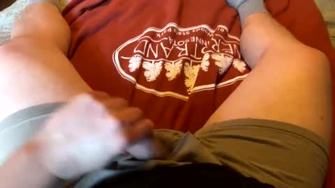 Snapshot of jerswill chatting on 02/06/25, 09:49 Jeremys room chill and puff one enjoy online show from 02/06/25, 09:49