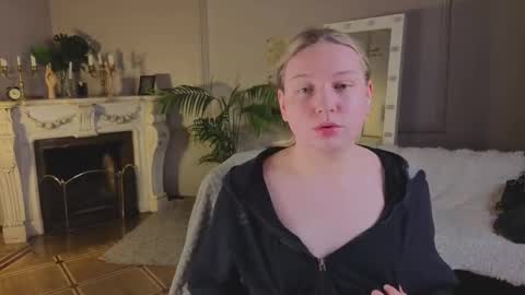 jes_solar online show from 10/13/25, 01:44