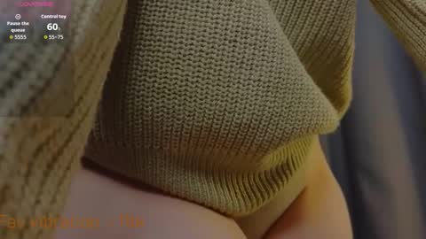 Snapshot of jess0e9 chatting on 09/20/25, 05:47 JessieVibes online show from 09/20/25, 05:47