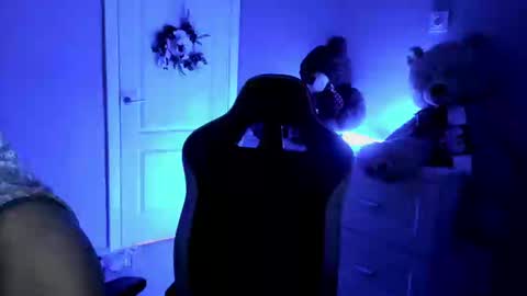 Snapshot of jess1ca_rabb1t chatting on 12/06/24, 12:16 jess1ca_rabb1t online show from 12/06/24, 12:16