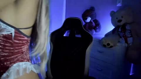 Snapshot of jess1ca_rabb1t chatting on 01/17/25, 10:00 jess1ca_rabb1t online show from 01/17/25, 10:00