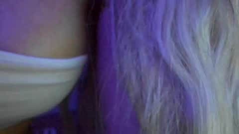 Snapshot of jess1ca_rabb1t chatting on 02/15/25, 12:22 jess1ca_rabb1t online show from 02/15/25, 12:22
