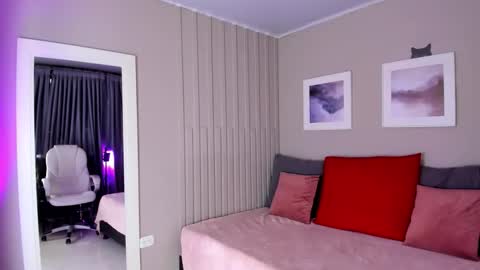 Snapshot of jess69_ chatting on 10/10/25, 09:14 Jessie online show from 10/10/25, 09:14