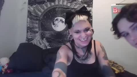 Snapshot of jessandpup chatting on 09/12/25, 11:04 Jess and Pup online show from 09/12/25, 11:04