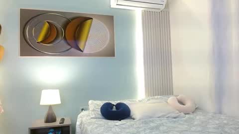 Hello we are Jesse and Dante. online show from 11/13/25, 04:33