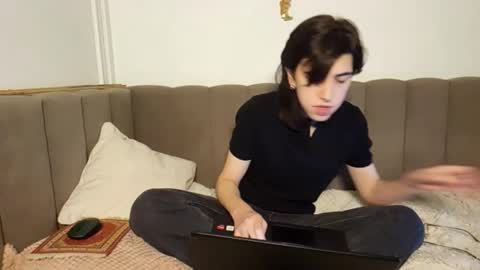 Snapshot of jesse_estrella chatting on 10/07/25, 05:32 Jesee Estrella online show from 10/07/25, 05:32
