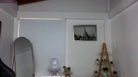 Snapshot of jessey_adams chatting on 09/14/25, 11:53 bella adams online show from 09/14/25, 11:53