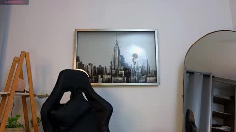 bella  adams online show from 11/07/25, 09:53