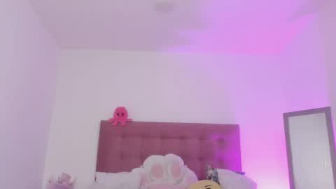 Snapshot of jessfortune chatting on 09/27/25, 04:50 Jess online show from 09/27/25, 04:50