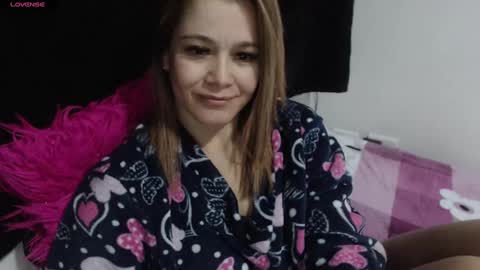 Snapshot of jessi_robertss chatting on 03/07/25, 01:53 jessica online show from 03/07/25, 01:53